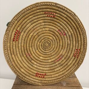 Native Indian Vintage Southwest Style Handcrafted Woven Basket